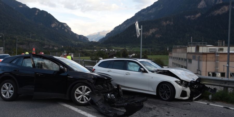 Eine Kollision in Thusis forderte am Sonntag zwei Verletzte.