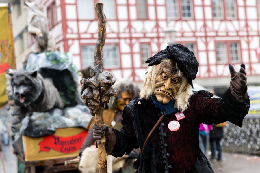 Doch gerade für den Notfall ist das problemlose Durchkommen von Krankenwagen, Polizei oder Feuerwehr unerlässlich. (Archivbild)