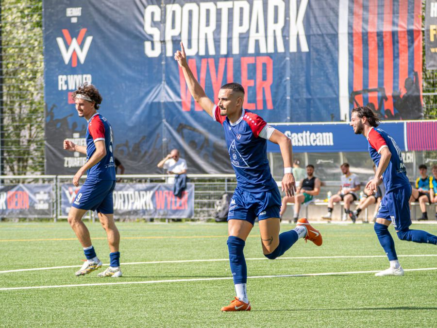 Obwohl Top-Torschütze Artian Kastrati (16 Saisontore) gegen Worb verletzt fehlt, gewinnt Wyler souverän mit 3:0 gegen Worb.