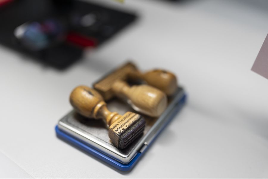 Deshalb sollten die öffentlichen Kassen aktuell bis zu 200 neue Mitarbeitende einstellen.