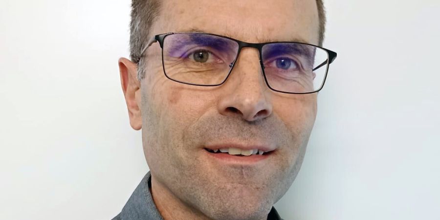 Lukas Hermann (Mitte) wird neuer Gemeindepräsident von Werthenstein. Er ersetzt den zurücktretenden Parteikollegen Beat Bucheli, der nach 22 Jahren im Amt seinen Rücktritt erklärt h...