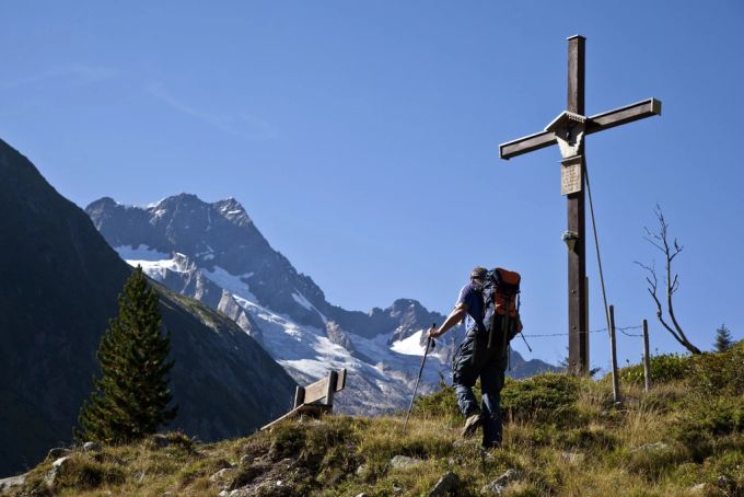Die Geschichte des Sennentuntschis ist in den Alpen weit verbreitet. Urner Alpen