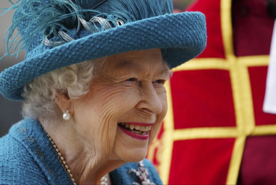 Queen Harry Meghan Schloss