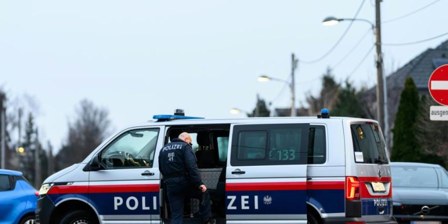 In Braunau in Österreich wurde ein Schweizer angezeigt, weil er NS-Parolen herumgeschrien hatte. (Symbolbild)