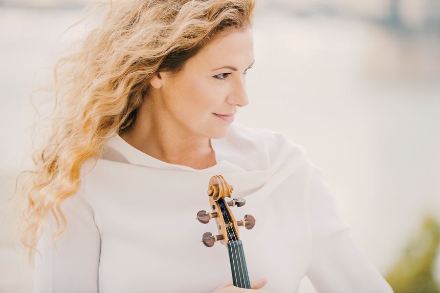 Gwendolyn Masin GAIA Musikfestival