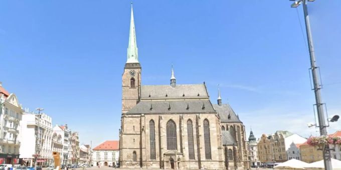 Die St. Bartholomäus-Kathedrale in Pilsen. St. Bartholomäus-Kathedrale Kirchturm