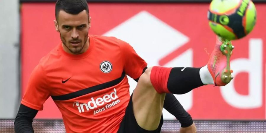 Eintracht Frankfurt plant weiter mit Filip Kostic. Foto: Arne Dedert/dpa