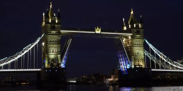 Tower Bridge in London