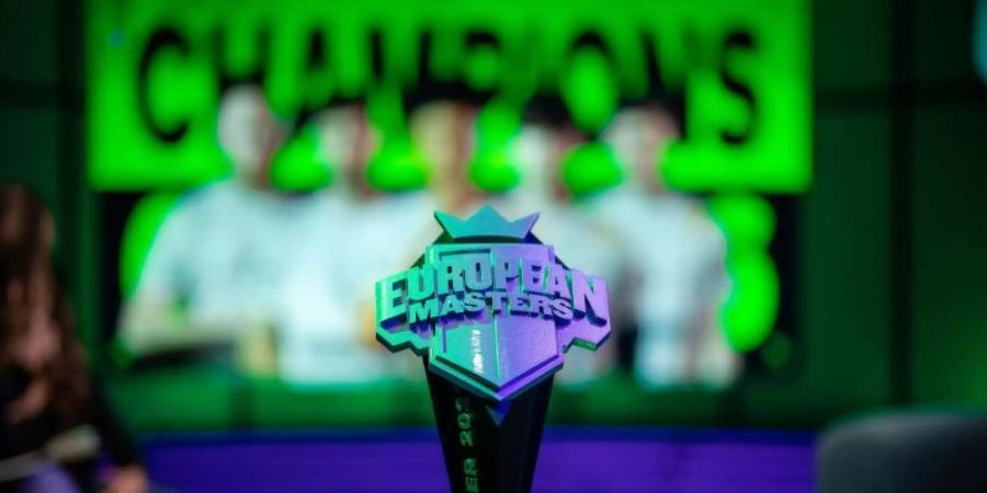 Karmine Corp hat sich den zweiten EU-Masters-Titel in Folge gesichert. Foto: Riot Games/dpa