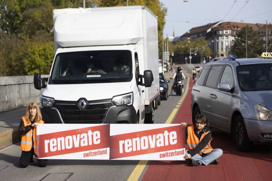 Am 29. Oktober sorgte Renovate Switzerland auf der Lorrainebrücke in Bern für Stau.