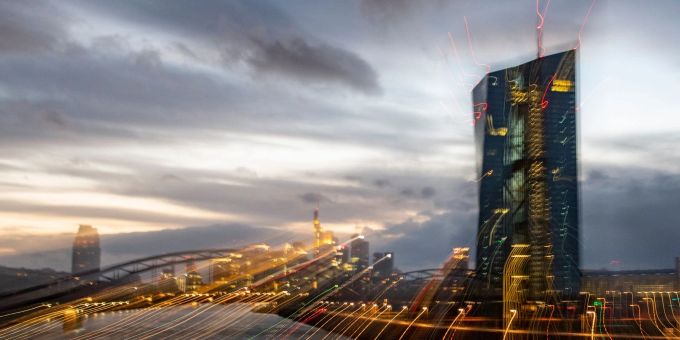 Die Europäische Zentralbank erwägt, einen digitalen Euro einzuführen. Entschieden ist aber noch nichts. Die Europäische Zentralbank erwägt, einen digitalen Euro einzuführen. Entschieden ist aber noch nichts.