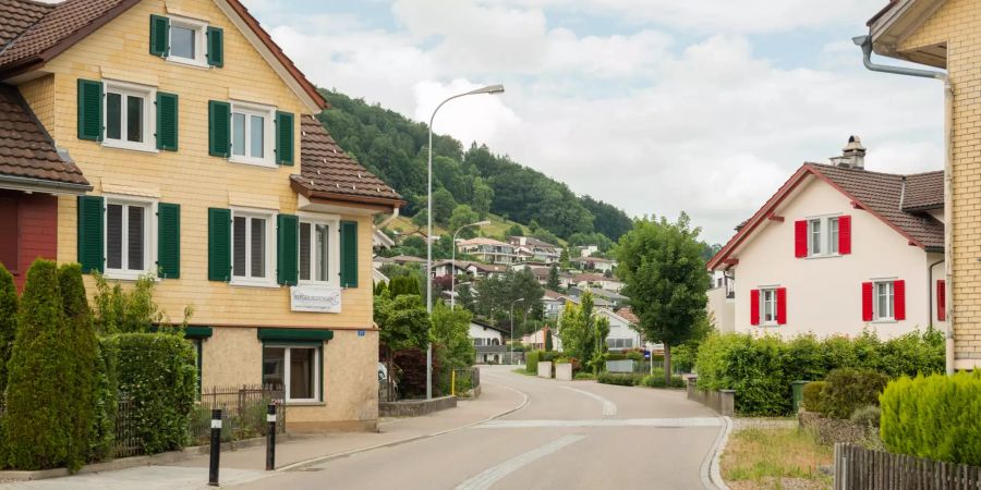 Die Hinterdorfstrasse in Zuzwil (SG).