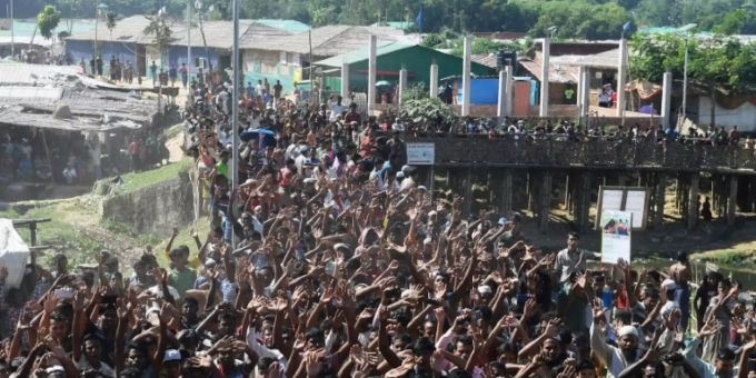 Rohingya-Flüchtlingein Bangladesch wegen der Massaker in Myanmar (Birma). Myanmar Birma Massaker