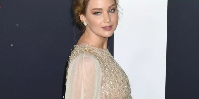 Für Jennifer Lawrence ist es das erste Kind. jennifer lawrence