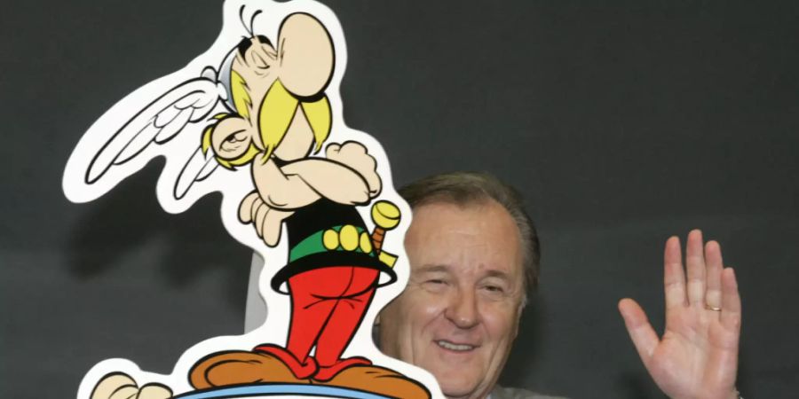 Asterix und Obelix stossen in der neuen Comicserie mit den Römern zusammen, um den heiligen Greif der Sarmaten zu beschützen. Der verstorbene Zeichner Albert Uderzo hat vor seinem Tod die Skizzen und Entwürfe der neuen Serie noch gelesen. (Archivbild)