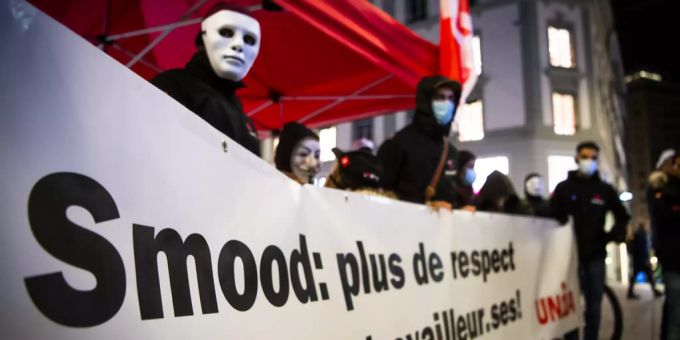Kurierende von Smood bei einem Protest. Smood