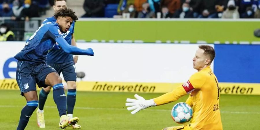 Hoffenheim earbeitete sich vor allem in der ersten Halbzeit viele Chancen. Foto: Uwe Anspach/dpa