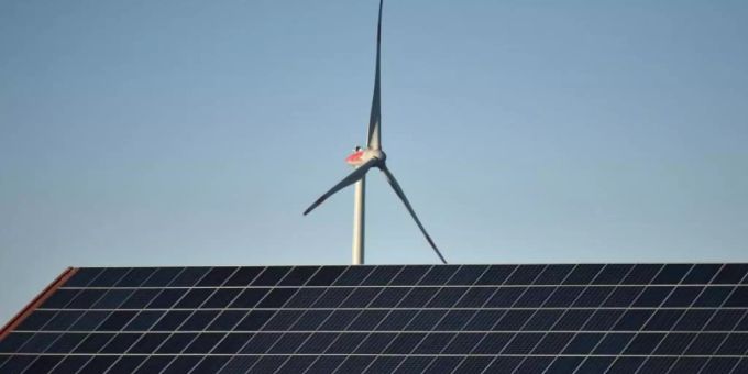 Klimaschützer erwarten von den möglichen Koalitionären in Berlin «mutige Entscheidungen», also etwa einen vorgezogenen Kohleausstieg und deutlichen Ausbau erneuerbarer Energien. Eine gute Basis für internationalen Verhandlungen?. Foto: Jan-Philipp Strobel/dpa Klimaschützer erwarten von den möglichen Koalitionären in Berlin «mutige Entscheidungen», also etwa einen vorgezogenen Kohleausstieg und deutlichen Ausbau erneuerbarer Energien. Eine gute Basis für internationalen Verhandlungen?. Foto: Jan-Philipp Strobel/dpa
