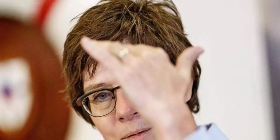 Bundesverteidigungsministerin Annegret Kramp-Karrenbauer treibt Pläne einer militärischen Eingreiftruppe auf EU-Ebene voran. Foto: Axel Heimken/dpa