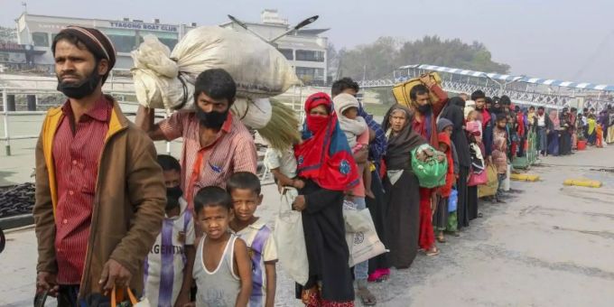 Rohingya-Flüchtlinge in Bangladesch. Foto: Uncredited/AP/dpa Rohingya-Flüchtlinge in Bangladesch. Foto: Uncredited/AP/dpa