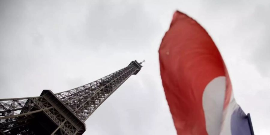 Von Sonntag an ist Frankreich Hochrisikogebiet. Foto: Kay Nietfeld/dpa