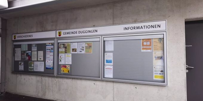 Infotafel der Gemeinde Duggingen. Infotafel der Gemeinde Duggingen.