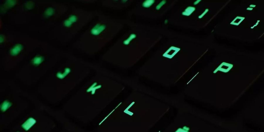 37 Prozent der Weltbewohner sind ohne Zugang zum Internet. Foto: Nicolas Armer/dpa