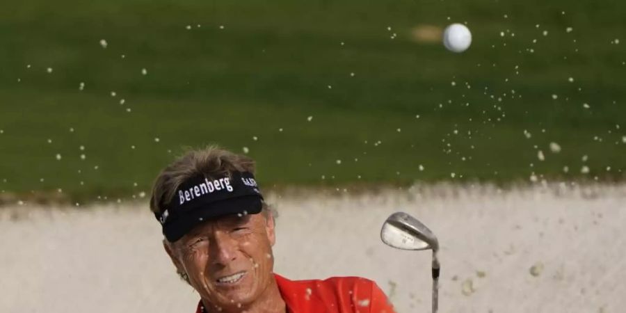 Golf-Legende Bernhard Langer ist vorzeitig beim Masters in Augusta ausgeschieden. Foto: Chris Carlson/AP/dpa