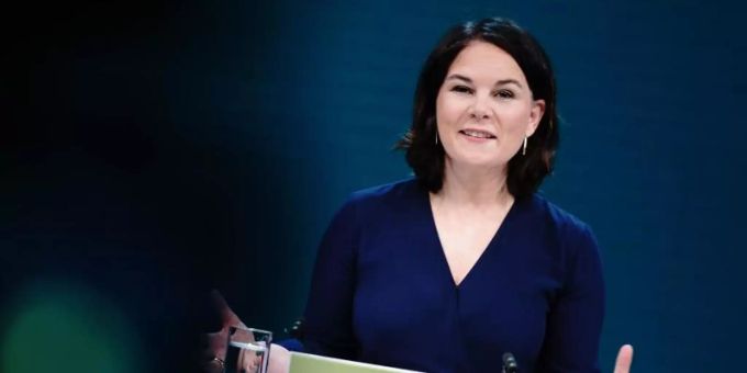 Die Grünen-Vorsitzende Annalena Baerbock soll ihre Partei als Kanzlerkandidatin in die Bundestagswahl führen. Foto: Kay Nietfeld/dpa Die Grünen-Vorsitzende Annalena Baerbock soll ihre Partei als Kanzlerkandidatin in die Bundestagswahl führen. Foto: Kay Nietfeld/dpa