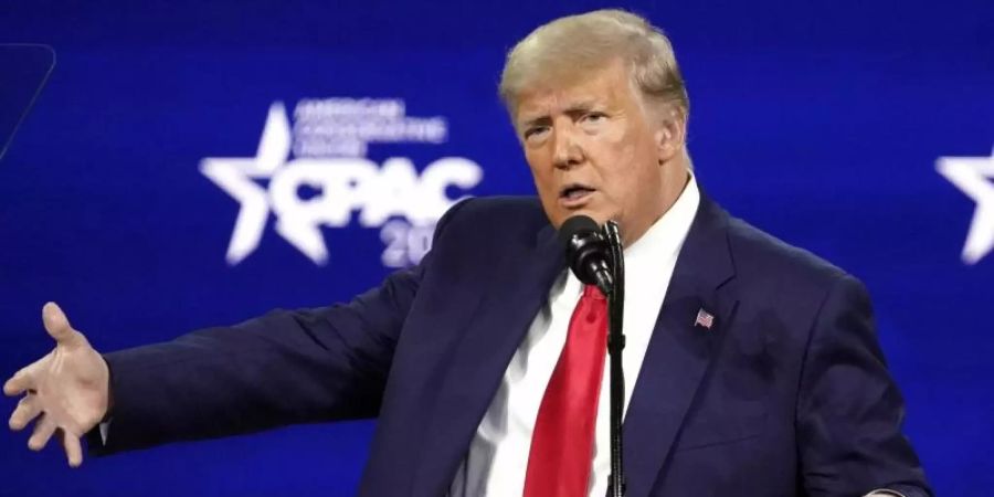 Donald Trump spricht auf der Konferenz CPAC, einer Veranstaltung konservativer Aktivisten. Foto: John Raoux/AP/dpa