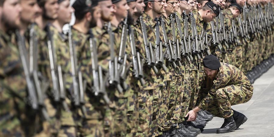 Ehrengarde für den Empfang eines Staatsbesuchs in Bern: Der Ständerat hat über das Dienstpflichtmodell der Zukunft für die Armee und den Zivilschutz diskutiert. (Archivbild)