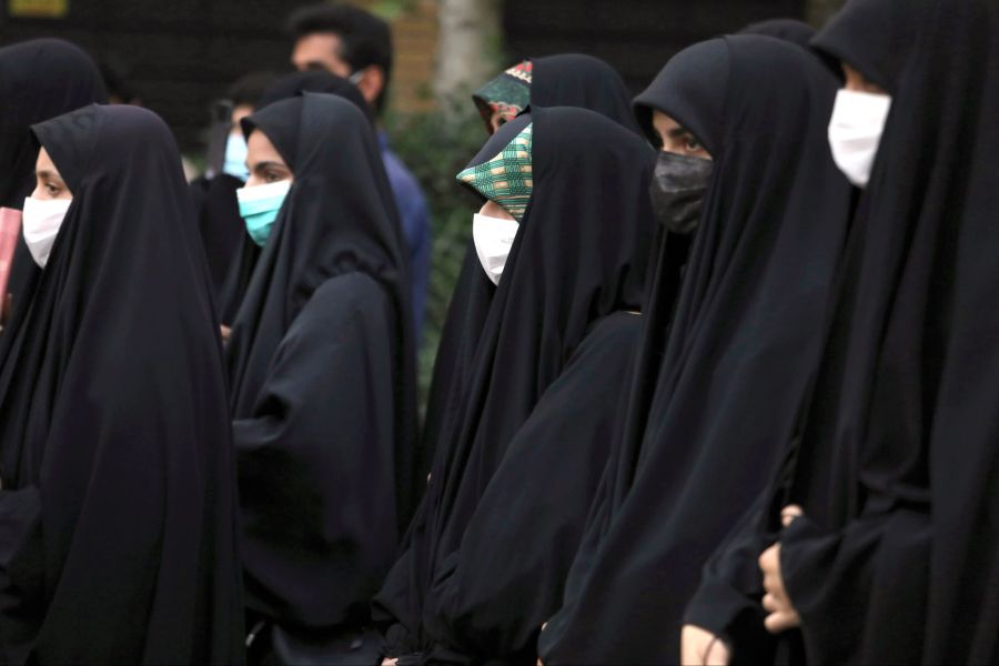 Frauen in Teheran