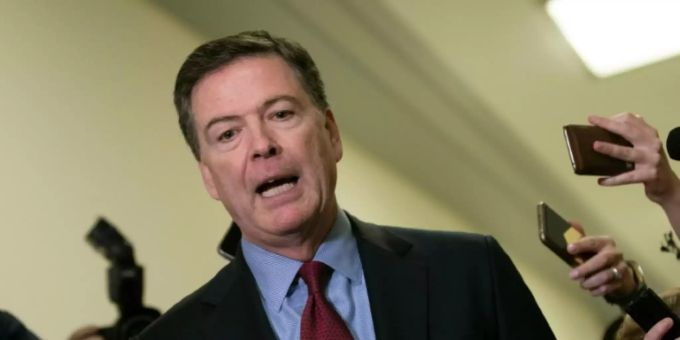 Der frühere FBI-Chef James Comey. james comey