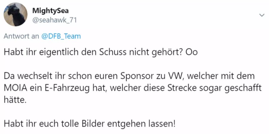 Die Mannschaft bewältigte die 260 Kilometer von Stuttgart nach Basel mit dem Flugzeug.