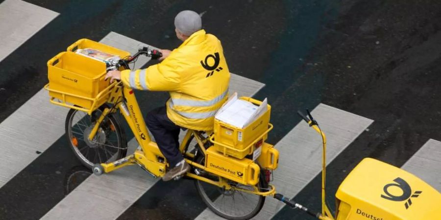 Für die Deutsche Post DHL Group ist der Ankündigungsdienst ein Teil einer umfassenden Digitalisierungsstrategie. Foto: Sebastian Kahnert/dpa