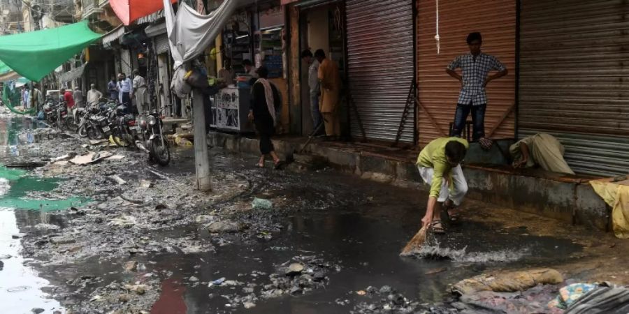 Hochwasserfolgen in Karachi