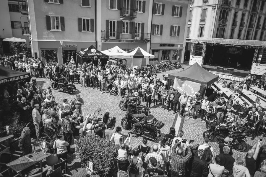 Biker auf dem Platz