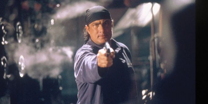 Video aus Moskau - Action-Star Steven Seagal feiert mit Putin-Freunden