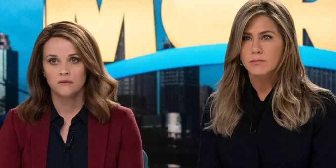 Werden auch in einer dritten Staffel im «The Morning Show»-Studio gemeinsam Platz nehmen: Reese Witherspoon (l.) und Jennifer Aniston. Werden auch in einer dritten Staffel im «The Morning Show»-Studio gemeinsam Platz nehmen: Reese Witherspoon (l.) und Jennifer Aniston.