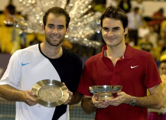 Pete Sampras (l.) mit Roger Federer (r.) im Jahr 2007. Roger Federer