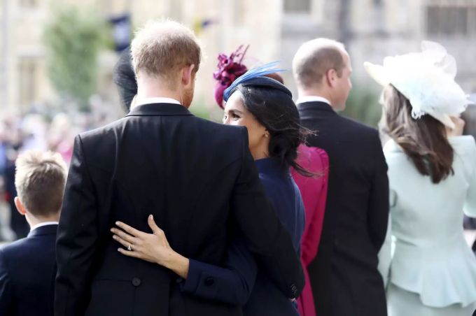Von wegen schmeichelhaft! Meghan Markle nutzt ihre Macht aus. Meghan Markle