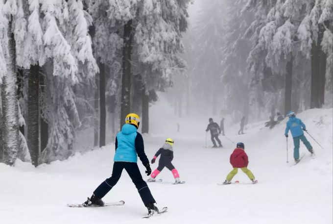 Die meisten Skigebiete haben zugemacht. skigebiete