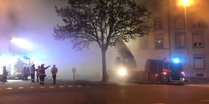 In einem Mehrfamilienhaus in Basel kam es zu einem Brand. (Symbolbild) brand