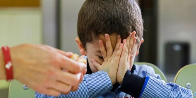 The government says 30 percent of children in Spain are at risk of poverty The government says 30 percent of children in Spain are at risk of poverty