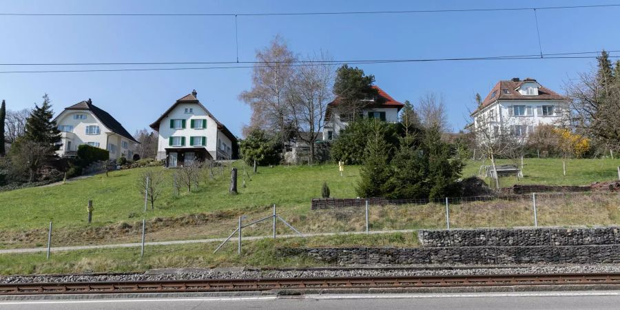 Einfahrtsstrasse von Hallwil nach Boniswil (AG).