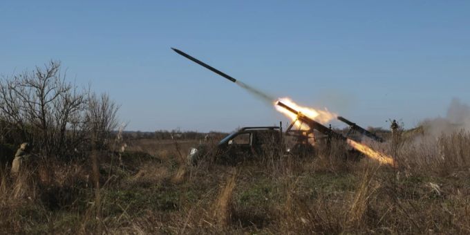 Russen greifen an - Kiew: Lage an Fronten der Ukraine bleibt schwierig