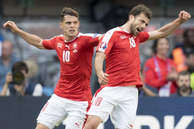 Granit Xhaka und Admir Mehmedi spielten jahrelang gemeinsam in der Schweizer Nati. Admir Mehmedi