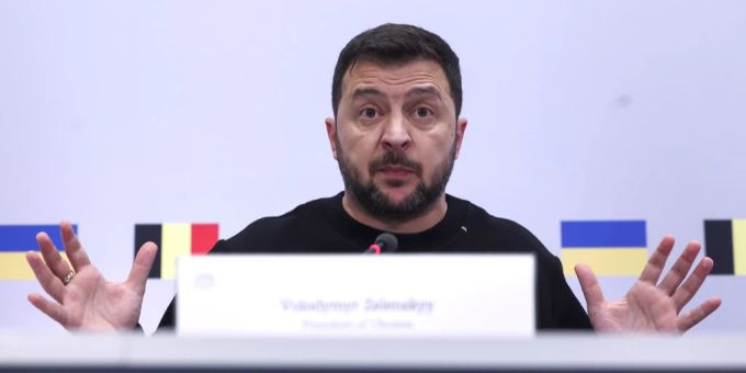 Wolodymyr Selenskyj beteuert mit de ukrainischen Sommeroffensive erfolgreich gewesen zu sein. Wolodymyr Selenskyj