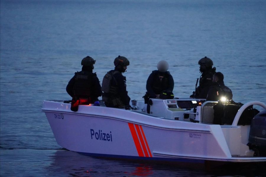 Am Ende stellte die Polizei Plastik-Patronen sicher.