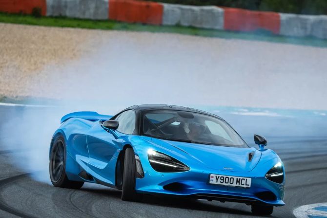 McLaren 750S